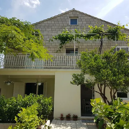 Lucija * Korčula