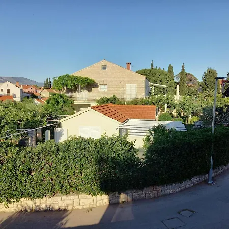 Lucija Apartment Korcula Town