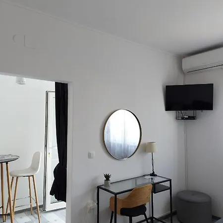 Lucija Apartment *