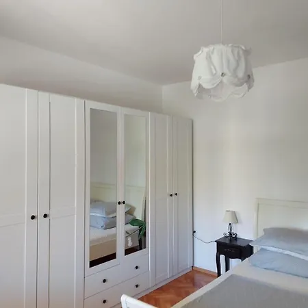 Lucija Apartment *